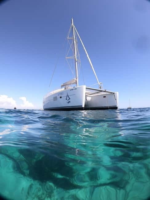 Mallorca: Catamaran Boat Tour with Tapas - Key things that make Salty Breeze Sail worth your time