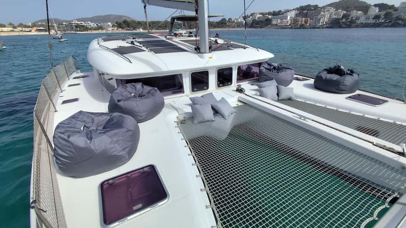 Mallorca: Catamaran Boat Tour with Tapas - The catamaran ride, where the coastal views actually matter