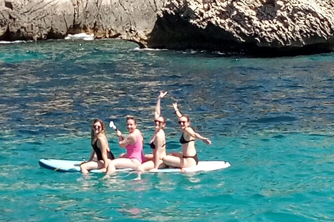 Mallorca Catamaran Small Group Cruise with Tapas 4-hours - Tapas onboard: what you get and how it fits the vibe