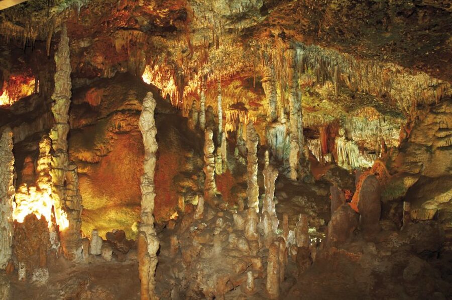Mallorca: Caves of Hams, Blue Cave and audiovisual - The half-day timeline: Palma pickup and 2.5 hours inside
