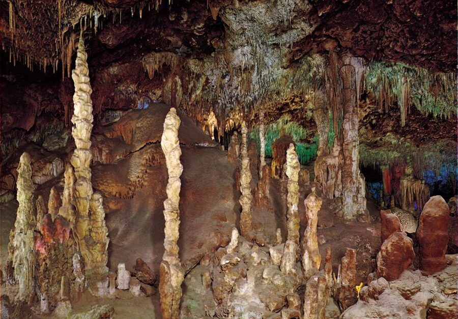 Mallorca: Caves of Hams, Blue Cave and audiovisual - Sea of Venice: the sound and light show with Magical Mozart