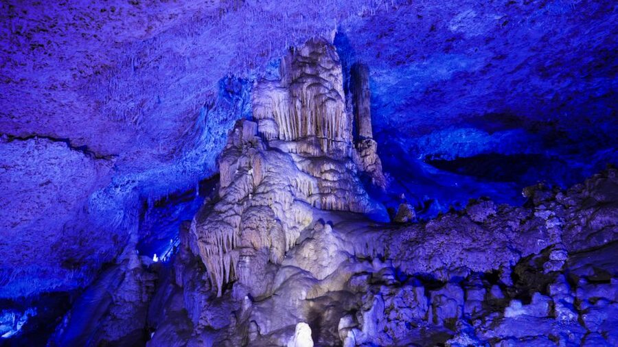 Mallorca: Caves of Hams, Blue Cave and audiovisual - On-site time: gift shop and burger bar options