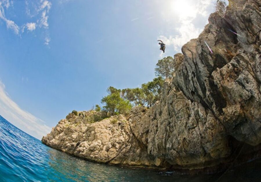 Mallorca: Cliff Jumping Adventure for Cruise Passengers - Key things that make this Mallorca outing worth it