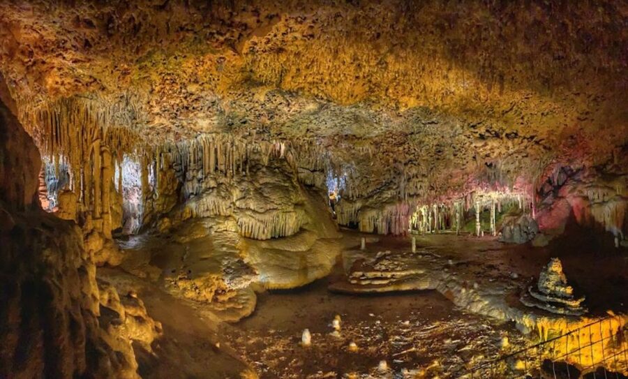 Mallorca: Day Trip to Caves of Hams & Optional Dinosaurland - Practical tips that make the day easier