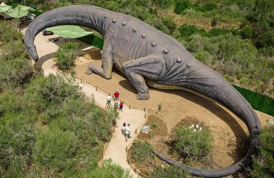 Mallorca: Dinosaurland Park, Hams Caves & Porto Cristo Tour - How This Mallorca Day Trip Really Feels, 8 Hours Long