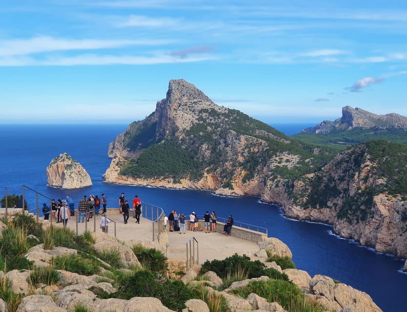 Mallorca: Discover Paradise: Formentor and Playa de Muro - Coach Pickup Reality: Multiple Stops and One Clear Start