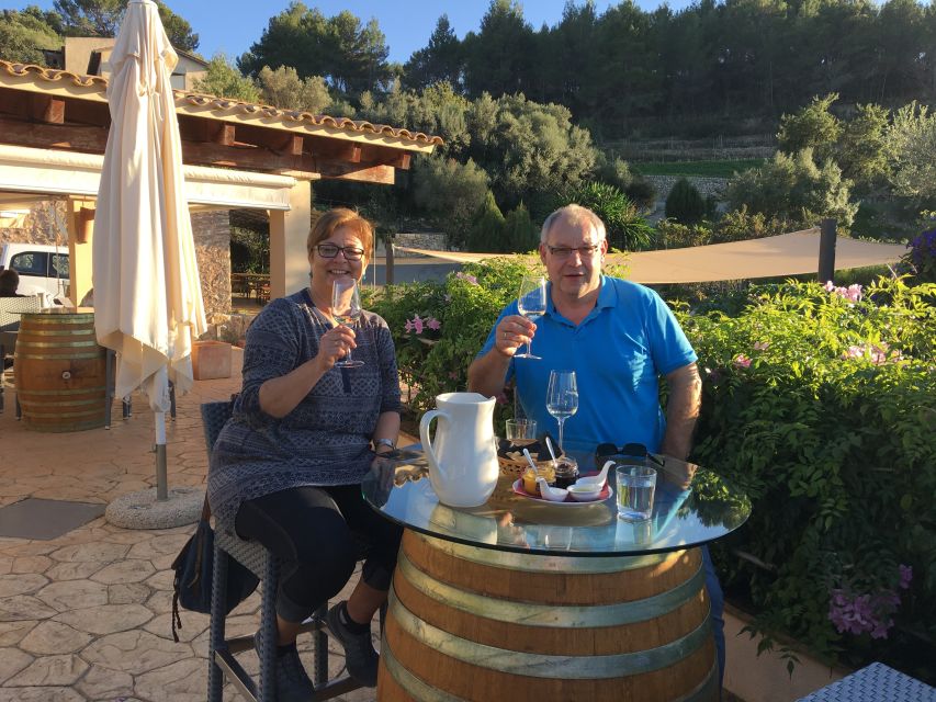 Mallorca: Full-Day Winery Small Group Tour - Why the Food and Wine Pairing Actually Works
