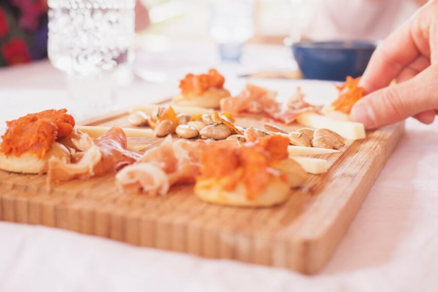 Mallorca: Gastronomic Wine Tasting & Local Delicacies - Custom Tastings, Local-Only or a Mix With Other European Wines