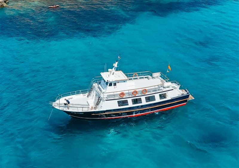 Mallorca: Palma Boat Tour & Snorkeling with Drink Included - Key things that make this Palma boat day worth it
