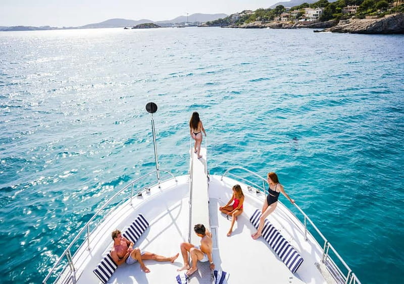 Mallorca: Palma Boat Tour & Snorkeling with Drink Included - Can Pastilla or Palma: two routes, same core experience
