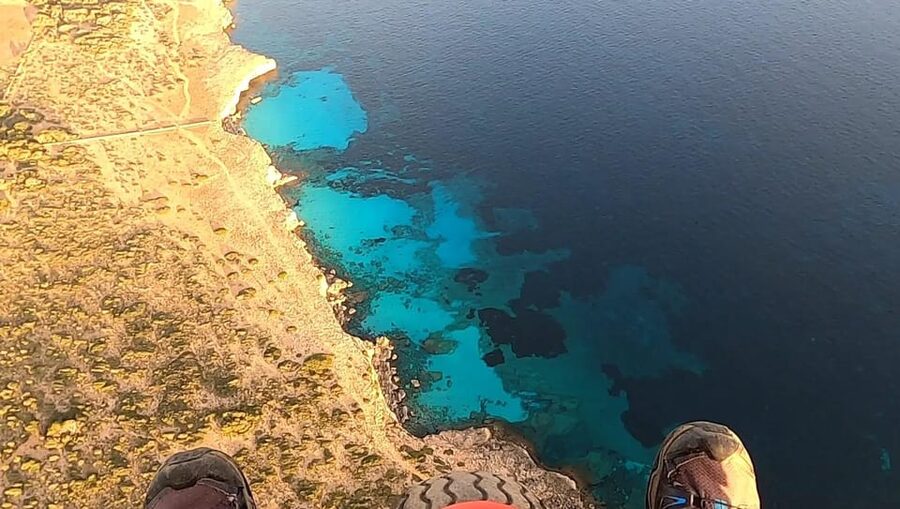 Mallorca: Paratrike Flight with Acrobatics and Engine Stop - Duration and Reality Check: 20 Minutes Goes Fast