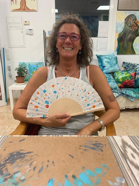 Mallorca/Porto Cristo: Design your own Spanish hand fan - Timing and pairing it with Porto Cristo coast time