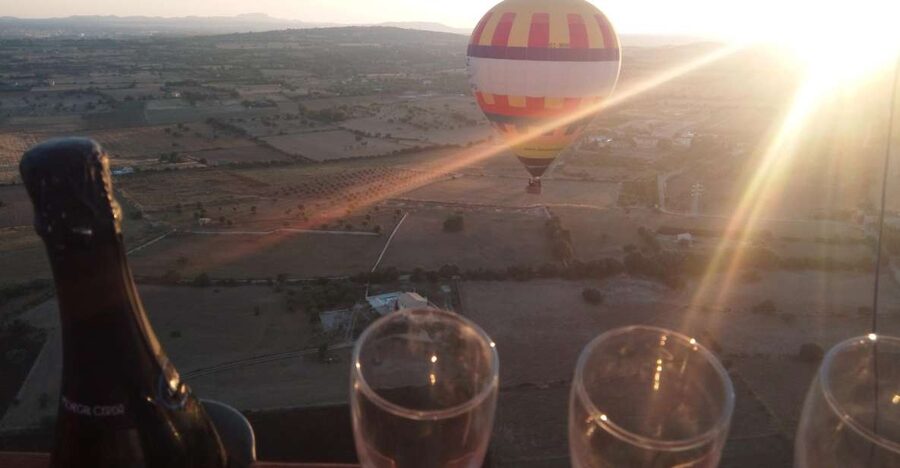 Mallorca: Private Hot Air Balloon Ride - Why Mallorca looks different from the sky