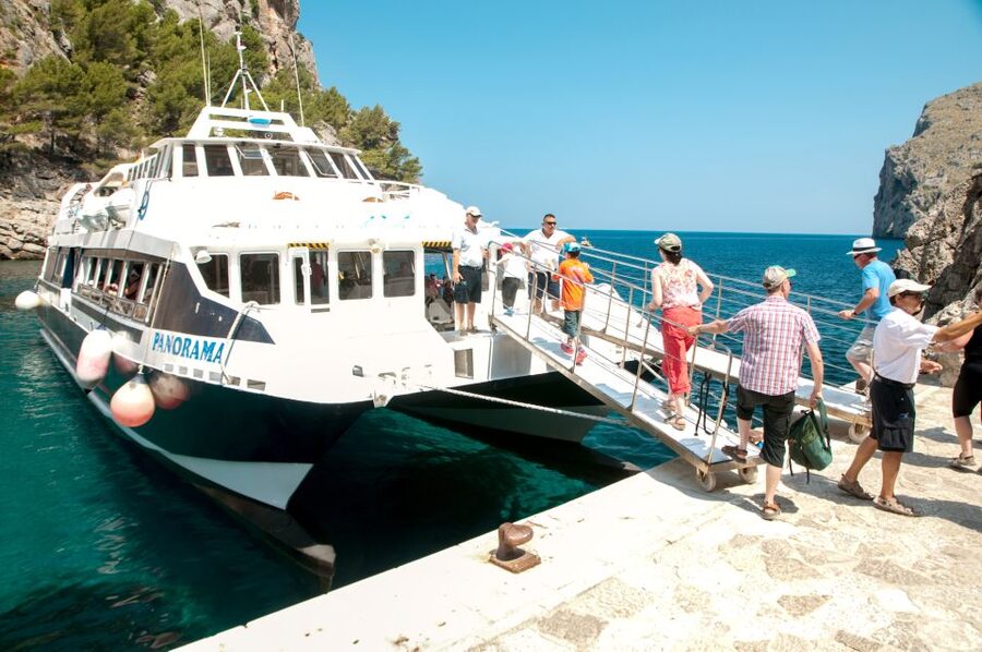 Mallorca: Scenic Full-Day Tour from the North - Lunch options: La Calobra or Puerto de Sóller