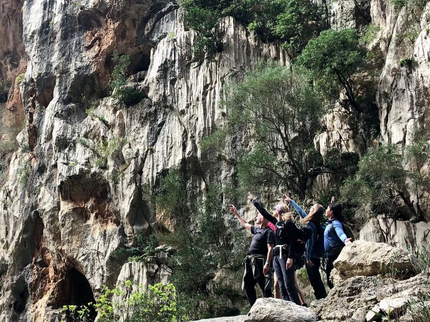 Mallorca: Torrent de Pareis Hiking Adventure - Stop at the secret hiking segment: time for the most fun work
