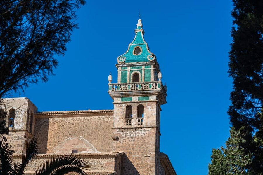Mallorca: Valdemossa and Port of Soller Coca of Potato - Who Should Book This Valldemossa and Port de Sóller Tour