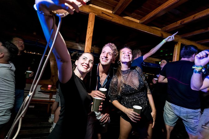 Night Boat Party: Mallorca Nightlife - Stop on the Water: Disco at Sea and the Live DJ Beat