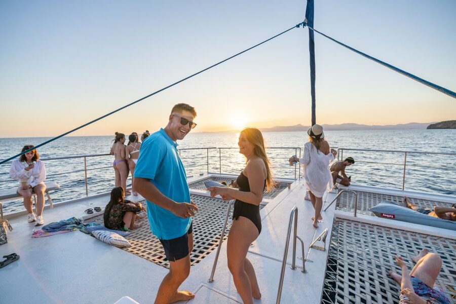 Palma: Catamaran Cruise with Swimming and Snorkelling - Practical Stuff to Bring (and Skip)