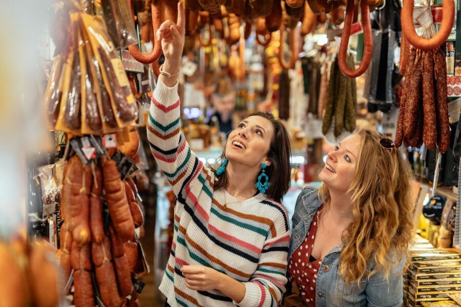 Palma de Mallorca: 10 Tastings Private Food Tour - Sweet Finishes and Local Drinks, Including Ensaimadas
