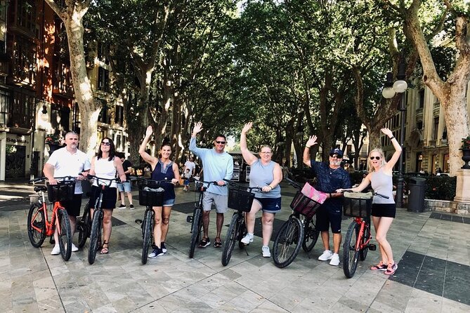 Palma de Mallorca Bike Tour - Plaza España and the city streets around it: the in-between moments