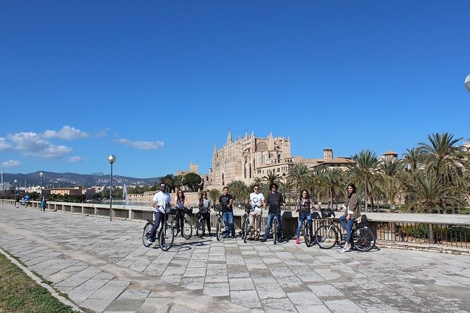 Palma de Mallorca Easy Bike Tour (Small Groups) - Meeting at Plaça del Rosari, 4 and Rolling Right Away