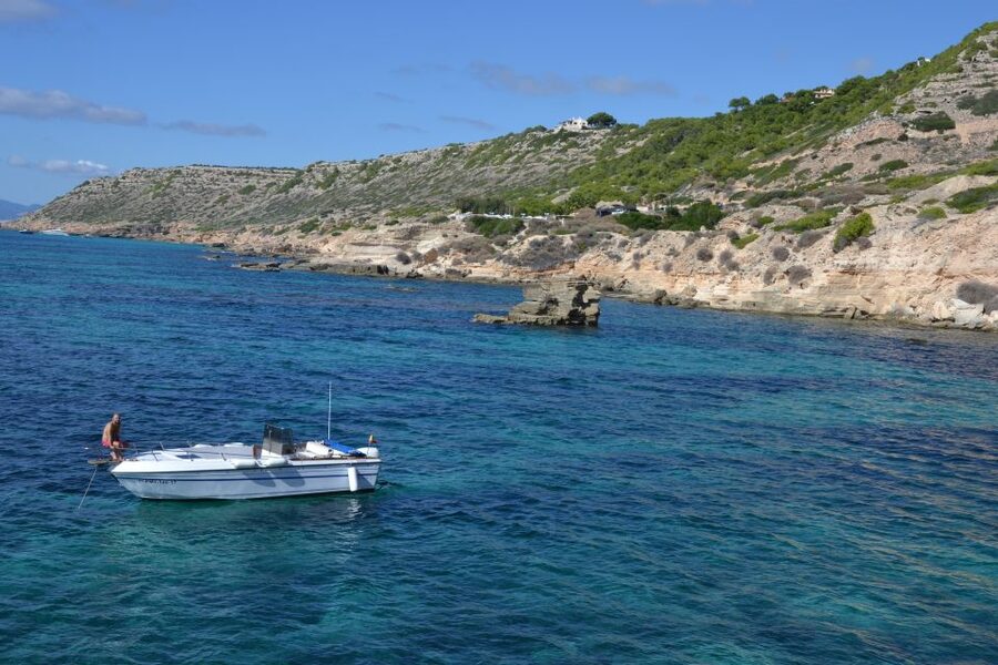Palma de Mallorca: Full or Half-Day Boat Trip with Brunch - Key highlights at a glance
