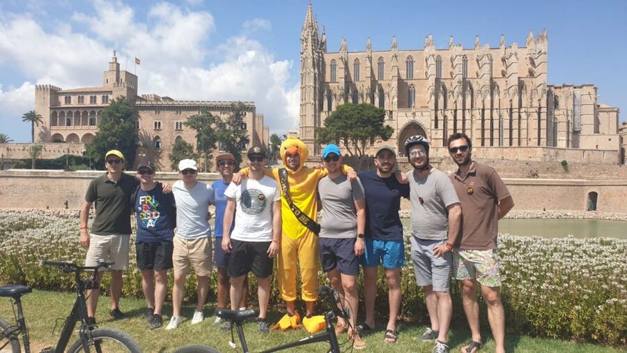 Palma de Mallorca: Guided Bicycle Tour with Tapas & a Drink - Lonja de Mallorca and the final neighborhood before returning