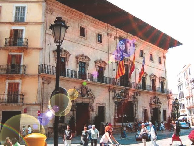 Palma de Mallorca: Guided Tour of the Old Town - La Lonja Exchange and Palma’s Mediterranean Money Story