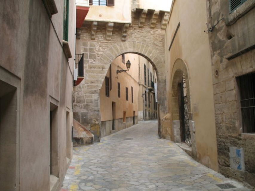 Palma de Mallorca: Old Town Guided Tour & Cathedral Visit - Why Palma Old Town plus La Seu is worth a guided day