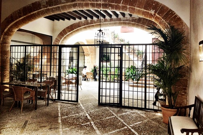 Palma de Mallorca Sightseeing Day Tour - Coach comfort, timing, and what to expect from the guide
