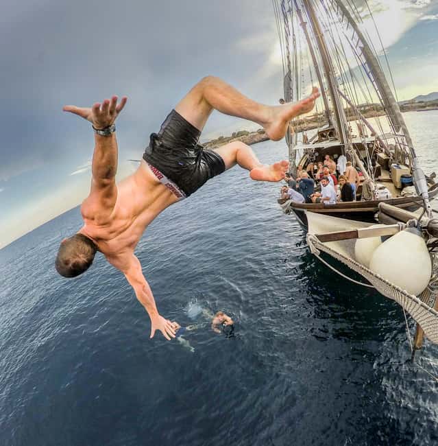 Palma de Mallorca: Wooden Sailboat; Food, Views & History - Water time you can actually use: snorkeling, kayaking, paddle surfboarding