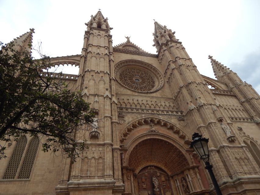 Palma old town for the first time - FAQ