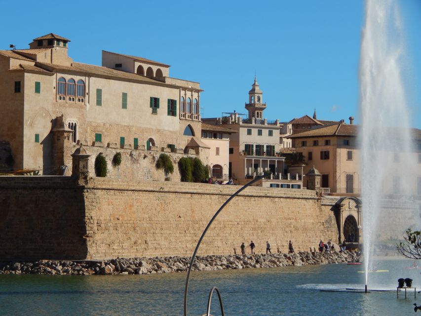 Palma old town for the first time - Palma old town streets, guided so you understand more than you see