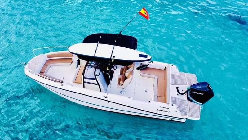Palma: Private Boat Tour in Mallorca with Snorkel and Paddle - Club de Mar to your first anchorage in Bay of Palma