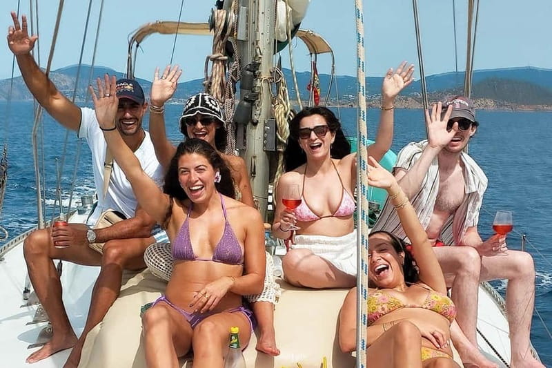 Palma: Private Half-Day Sailing Trip with Tapas & Drinks - Key highlights worth planning around
