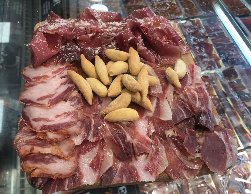 Palma: Walking Tour with Mediterranean Delicacies - Price and group value: $347 for up to 4 people