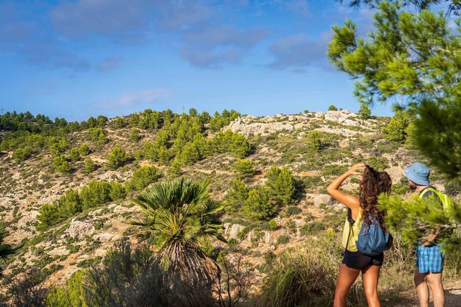 Port Andratx: Guided hiking tour into the sunset to Sant Elm - Cap Vermell to the sunset viewpoint: the big moment is planned