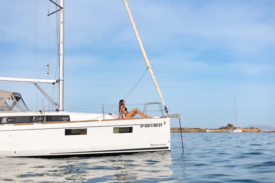 Private and exclusive sailing in the Bay of Palma and surrounding area - Drinks, fuel, and what else is included so you do not get surprise costs