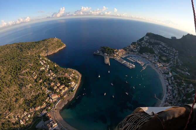 Private Balloon Flight Over Mallorca for Two People - Safety and Pilot Style, the Stuff You Want to Trust