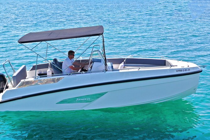 Private Boat Rental Abaris 23 from Alcudia - What’s Included and What You Need to Bring (So the Day Stays Smooth)