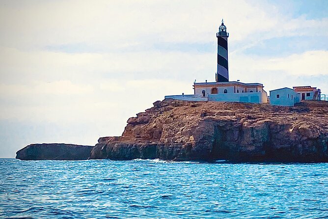 Private Boat Tour from Palma with Snorkeling and Paddle Surfing - What’s included on board: water, equipment, and the underwater camera