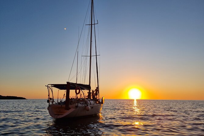 Private Sailing Excursion with Sunset in Balearic Islands - Included goodies: snorkeling gear, SUP boards, and drinks that matter