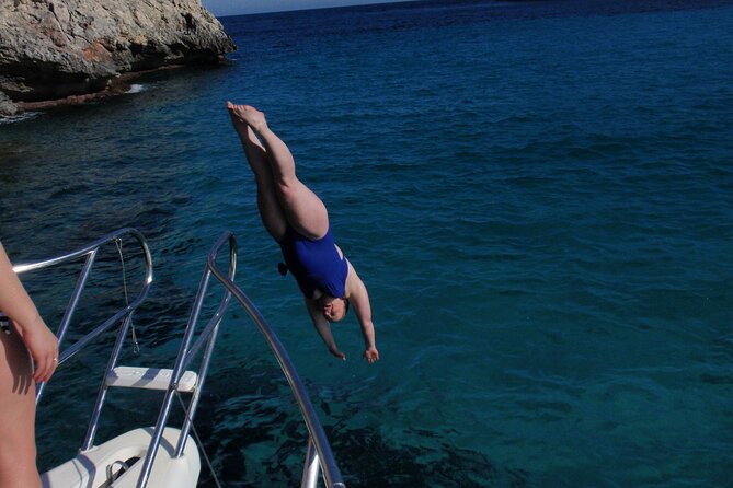 Private Tour of 4 hours at Sunset through the coves of Mallorca - Food and drinks on the boat: a real Mallorca-style meal