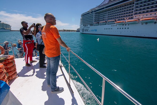 Private Tour: Palma de Mallorca Old Town, Palma Cathedral and Cruise - Parc de la Mar, your start point, and how you get your bearings