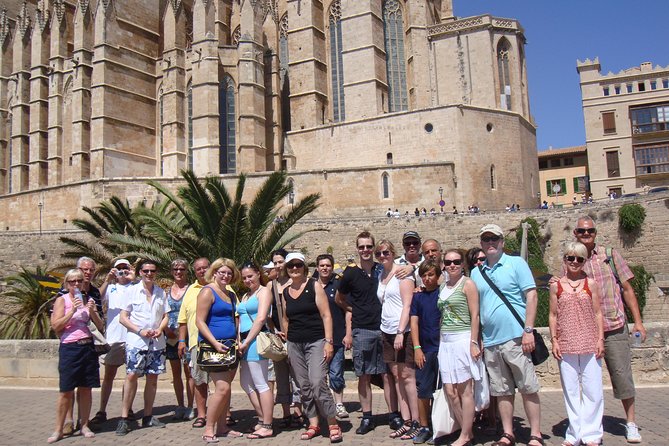 Private Tour: Palma de Mallorca Old Town - Parc de la Mar: Where You Start Looking Up