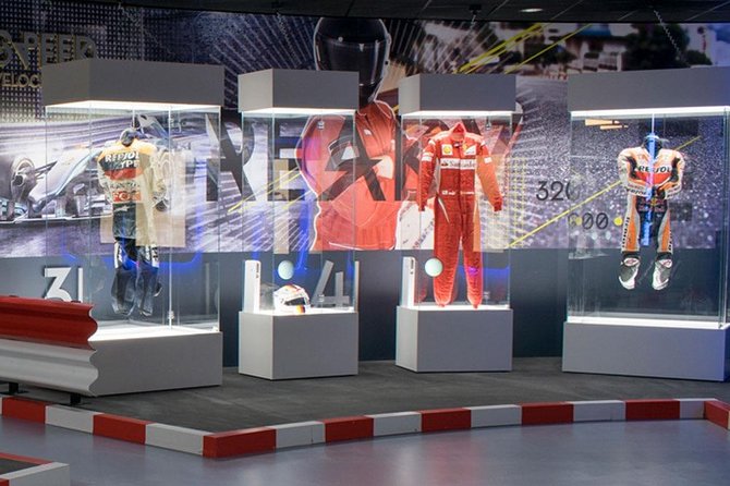 Rafa Nadal Xperience Museum with Private Transport from Mallorca - Inside the Rafa Nadal Museum Xperience: what to expect