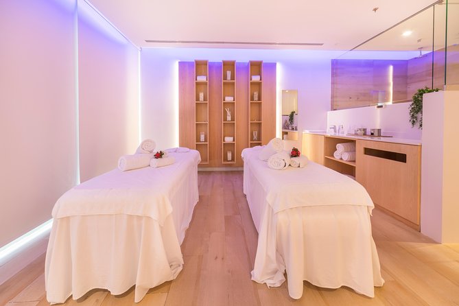 Romantic couple massage + SPA entry and private jacuzzi with cava - Price and value for two: what you are really paying for
