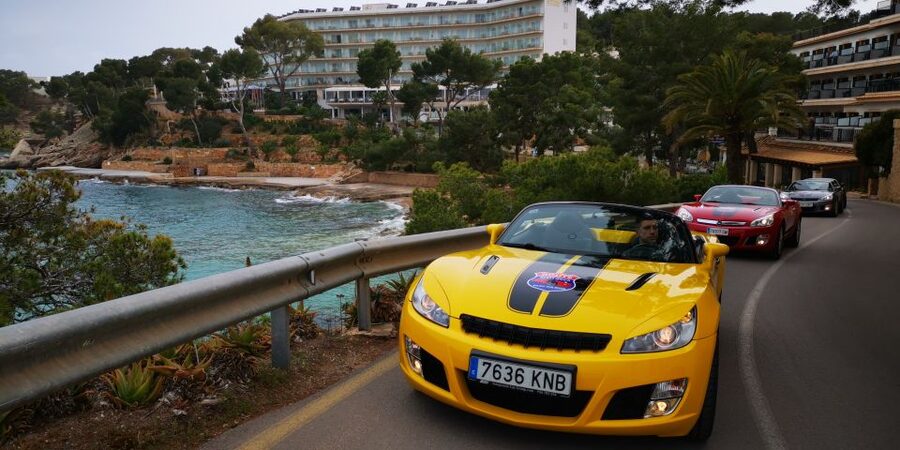 Santa Ponsa, Mallorca: Cabrio Sports Car Island Guided Tour - The guide and the pacing: why “staying together” matters more than you think
