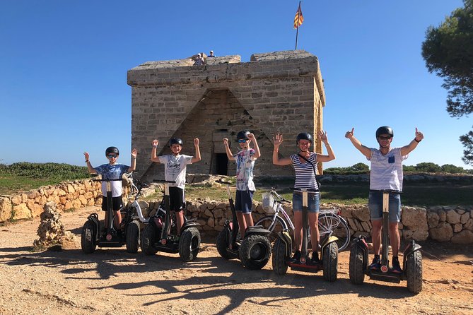 Segway Offroad Experience - Safety first, with the helmet you do not have to hunt down