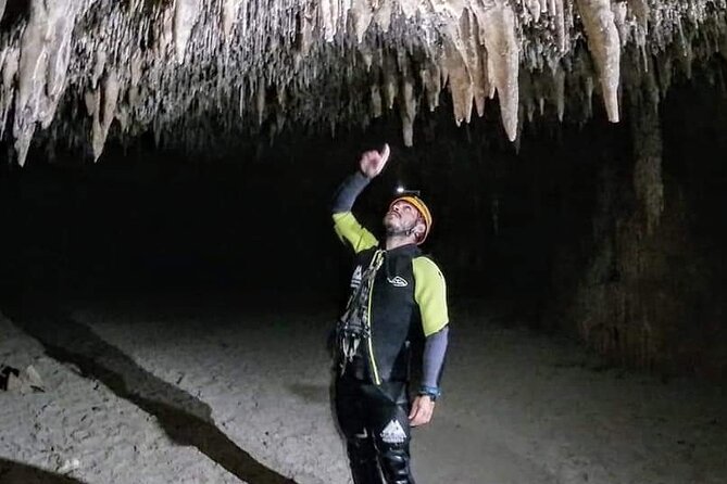 Small-Group Cova de Coloms Sea Caving Tour in Mallorca - Swim into the cave: what the sea entry really feels like